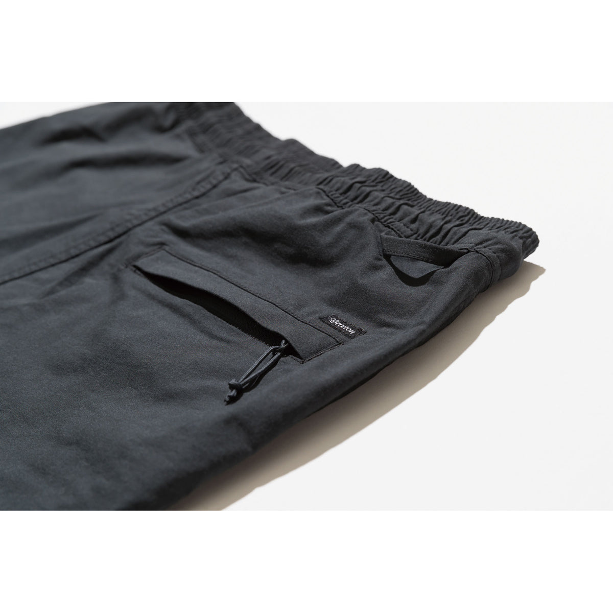 B-SHIELD TRUNK - BLACK