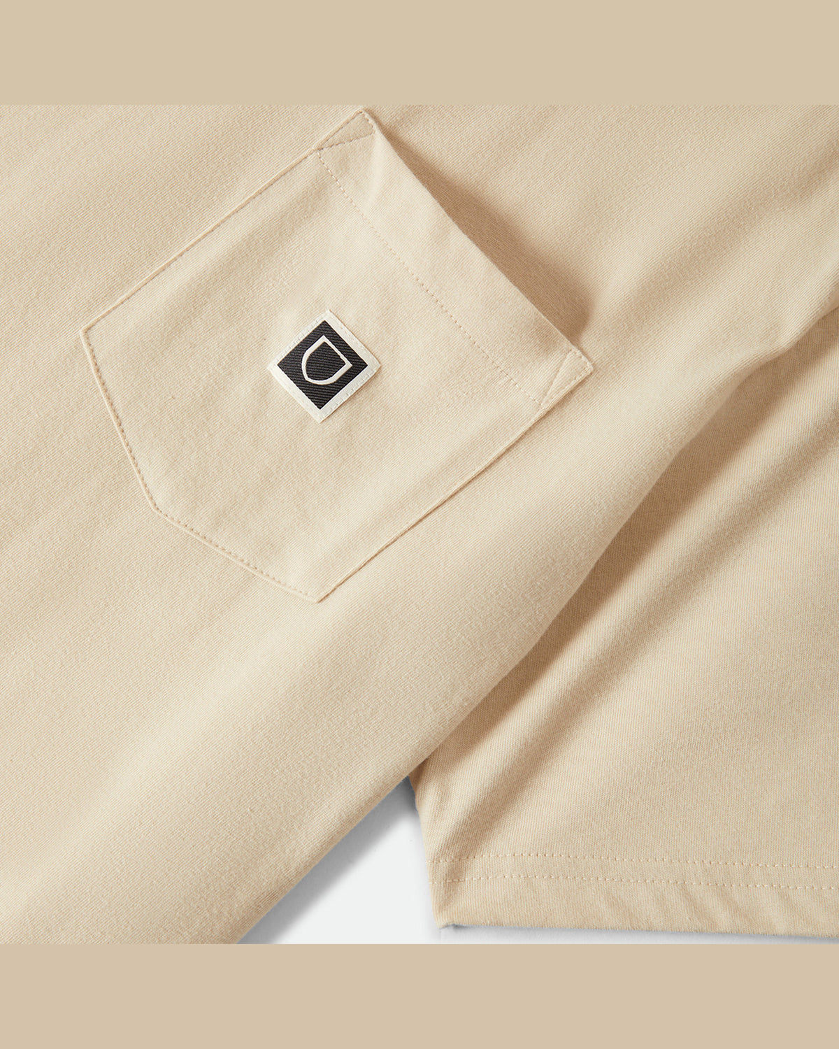 BETA SHEILD S/S PCKT TEE - CREAM
