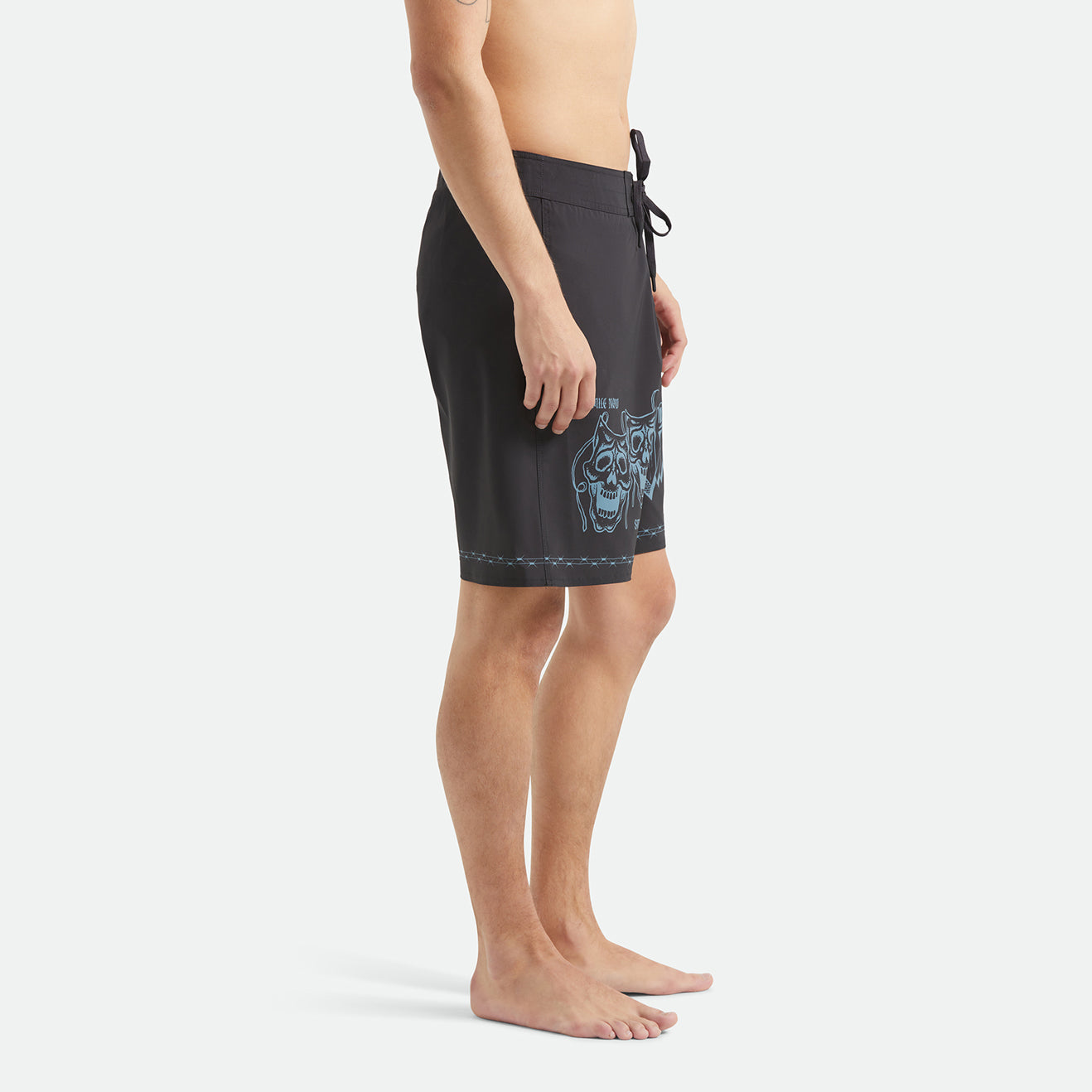 BLITZ BOARDSHORT 21" - BLACK MASKS