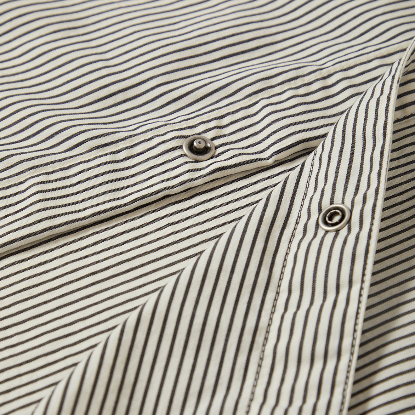 BUILDERS AUTO S/S WVN-BLACK/OFF WHITE STRIPE