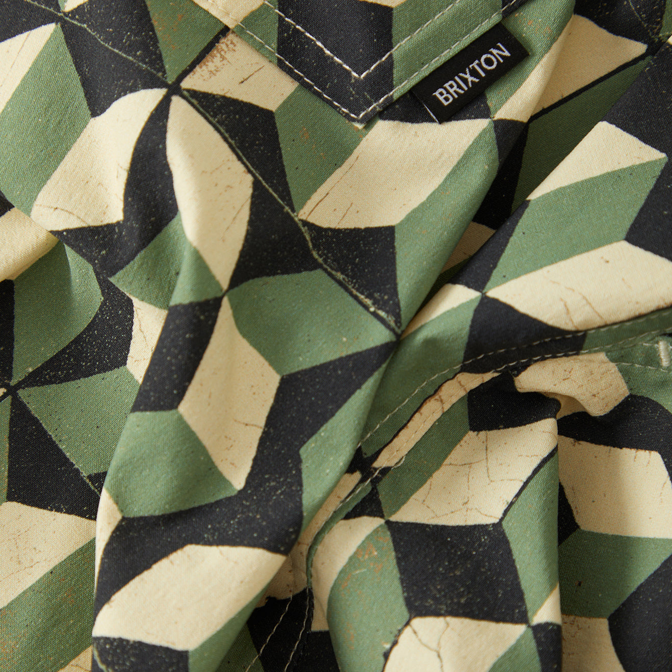 BURGER SHE WROTE HYBRID SHORT - BLACK/GREEN TILE