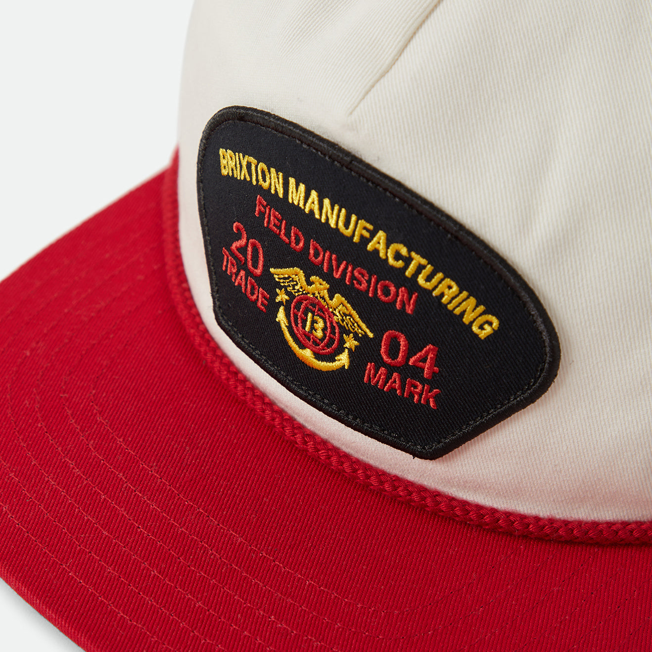 DIVISION NP MP SNAPBACK - OFF WHITE/RED