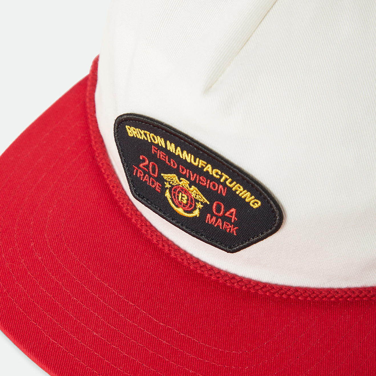 DIVISION NP MP SNAPBACK - OFF WHITE/RED