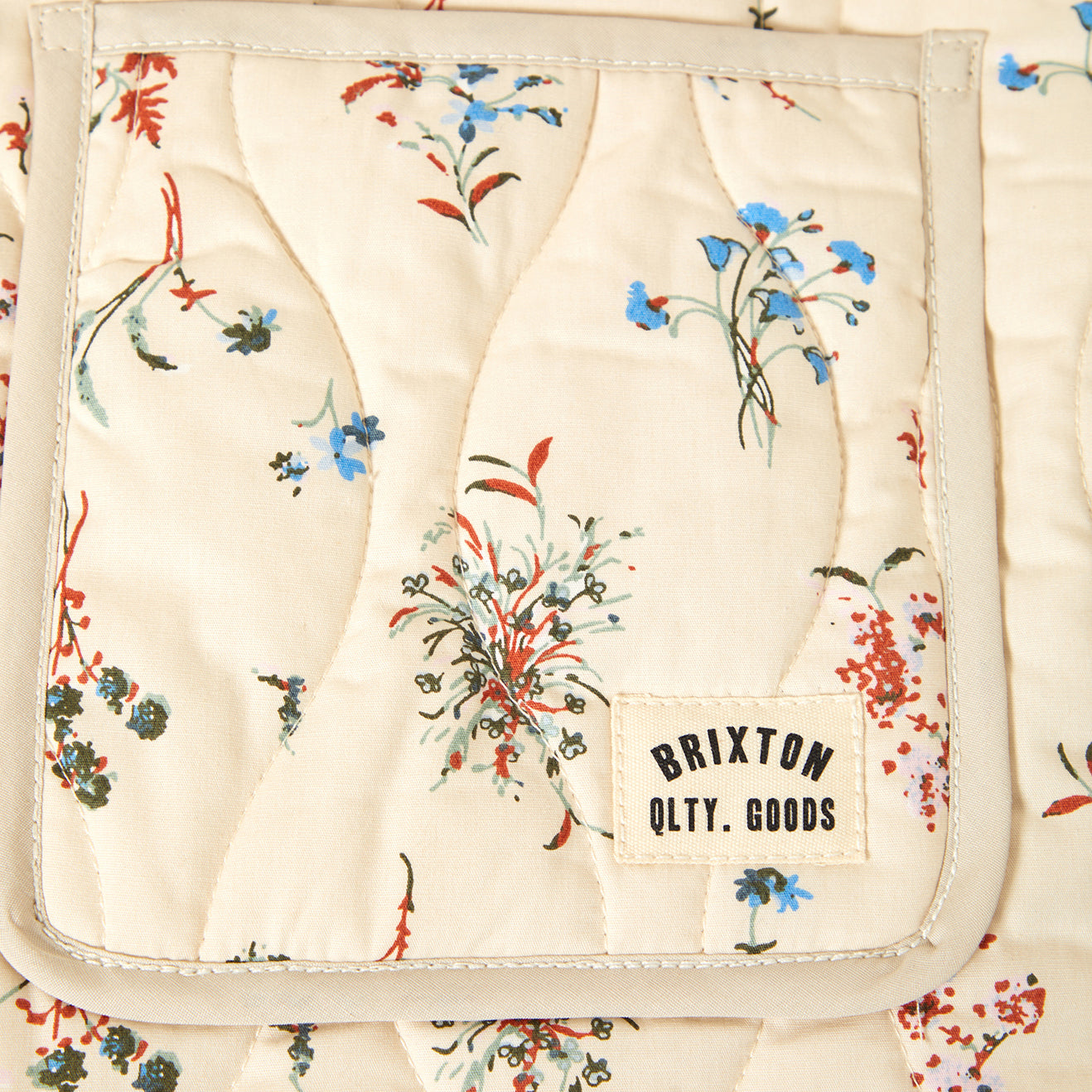 FIELD FLORAL QUILTED VEST - WHITECAP/HAZELNUT/DITSY FLORAL