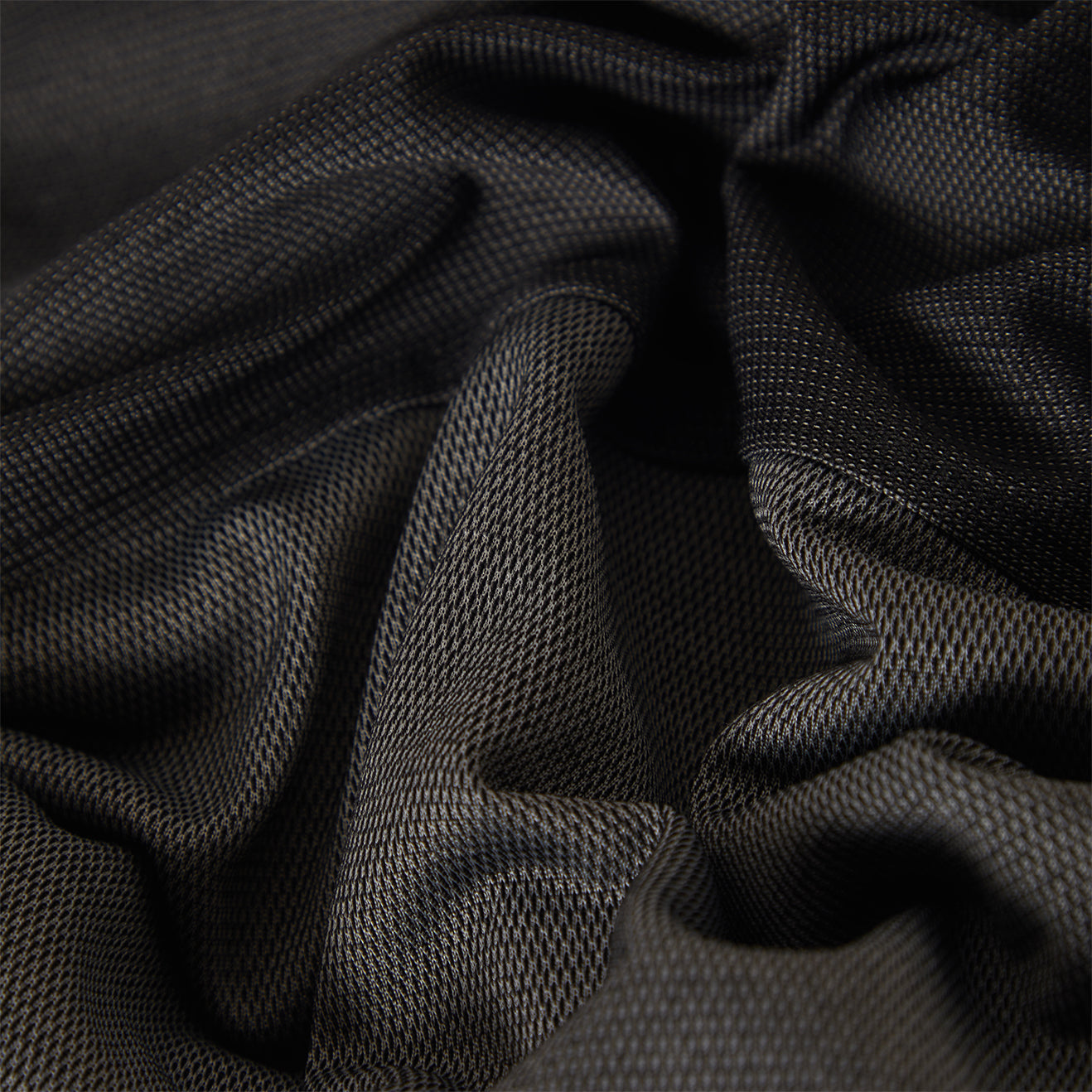 JOURNEY S/S HENLEY - BLACK