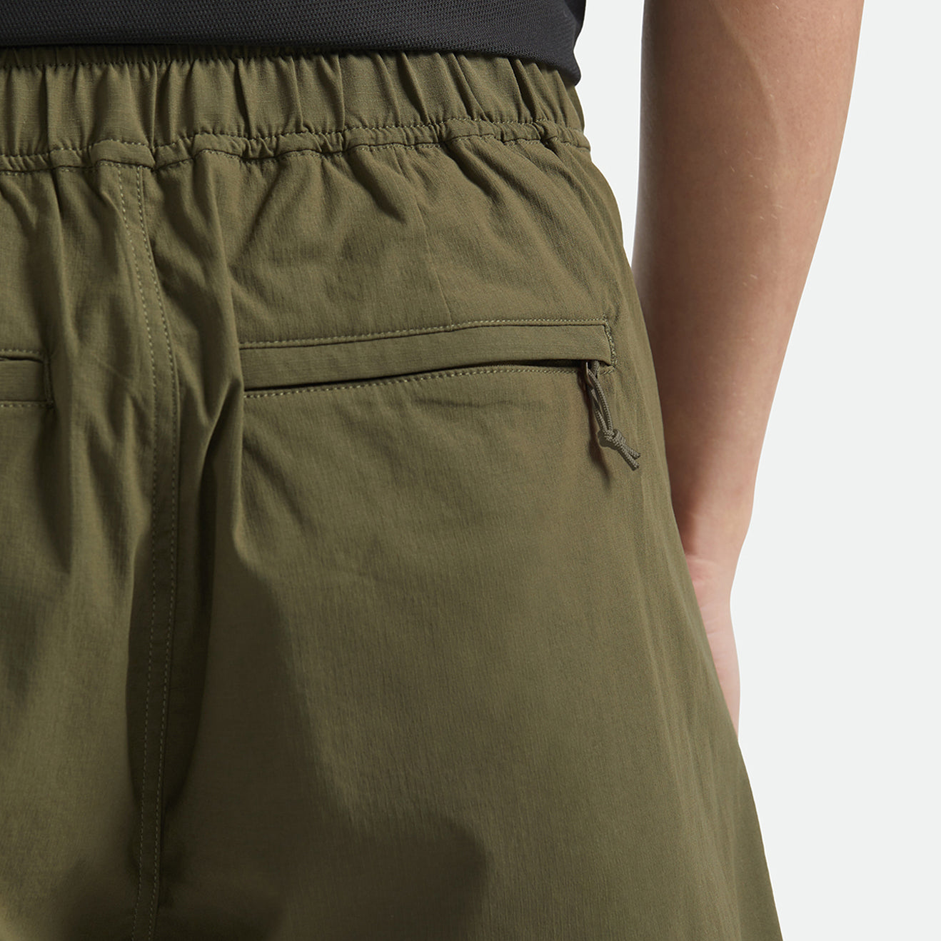JOURNEY UTILITY SHORT - DARK OLIVE