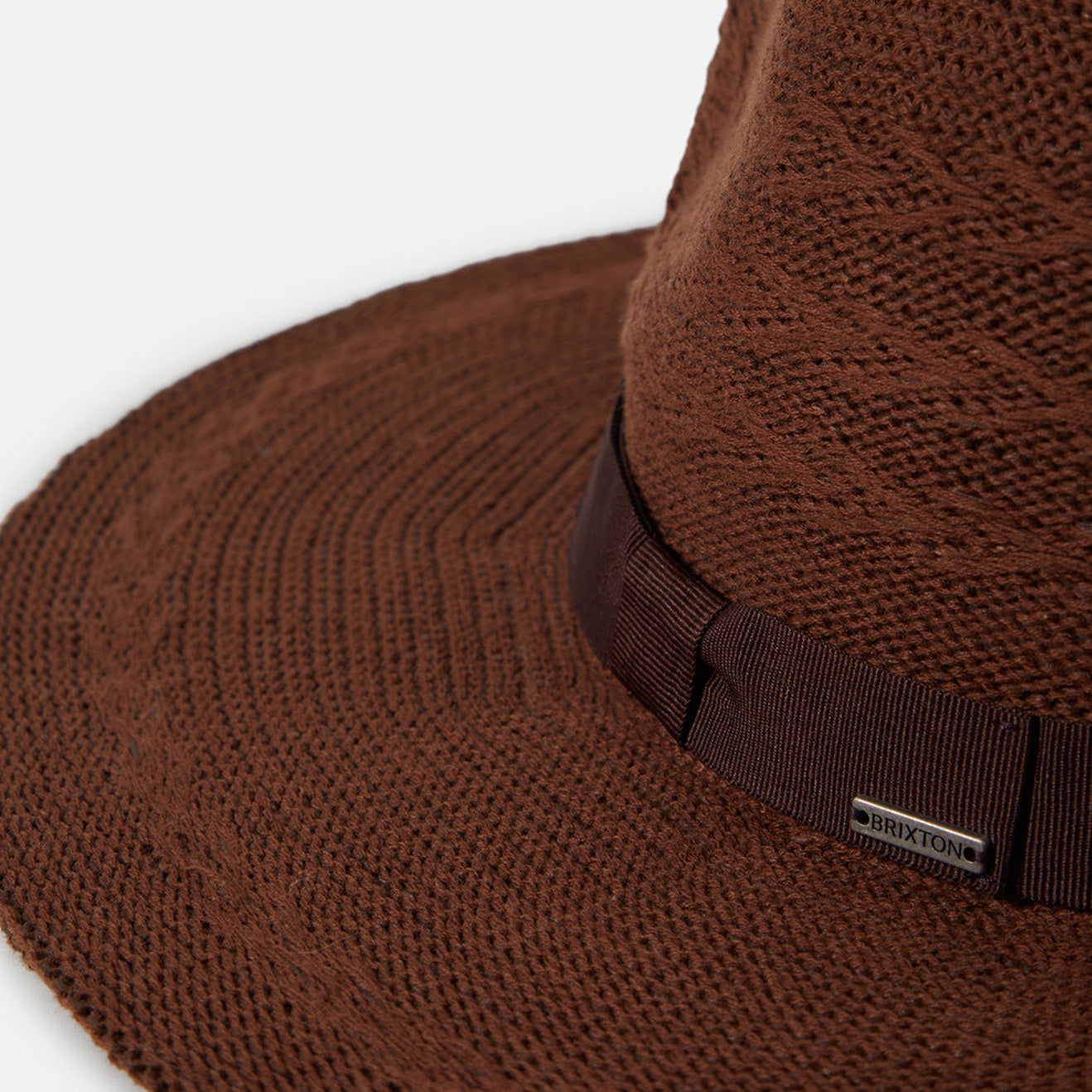 LYONS KNIT PATTERN PACKABLE HAT - COFFEE/COFFEE