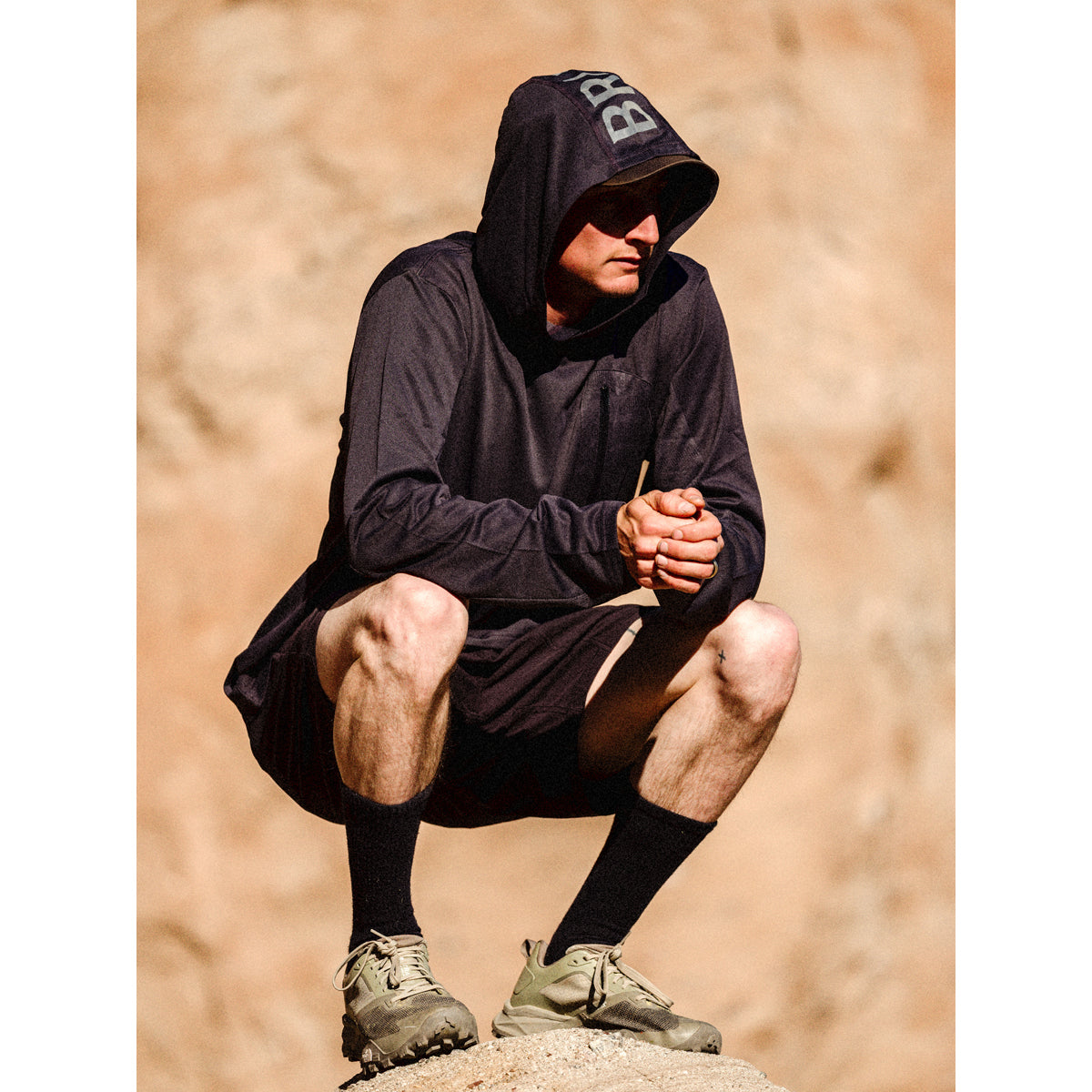 JOURNEY L/S SUN HOODIE - BLACK