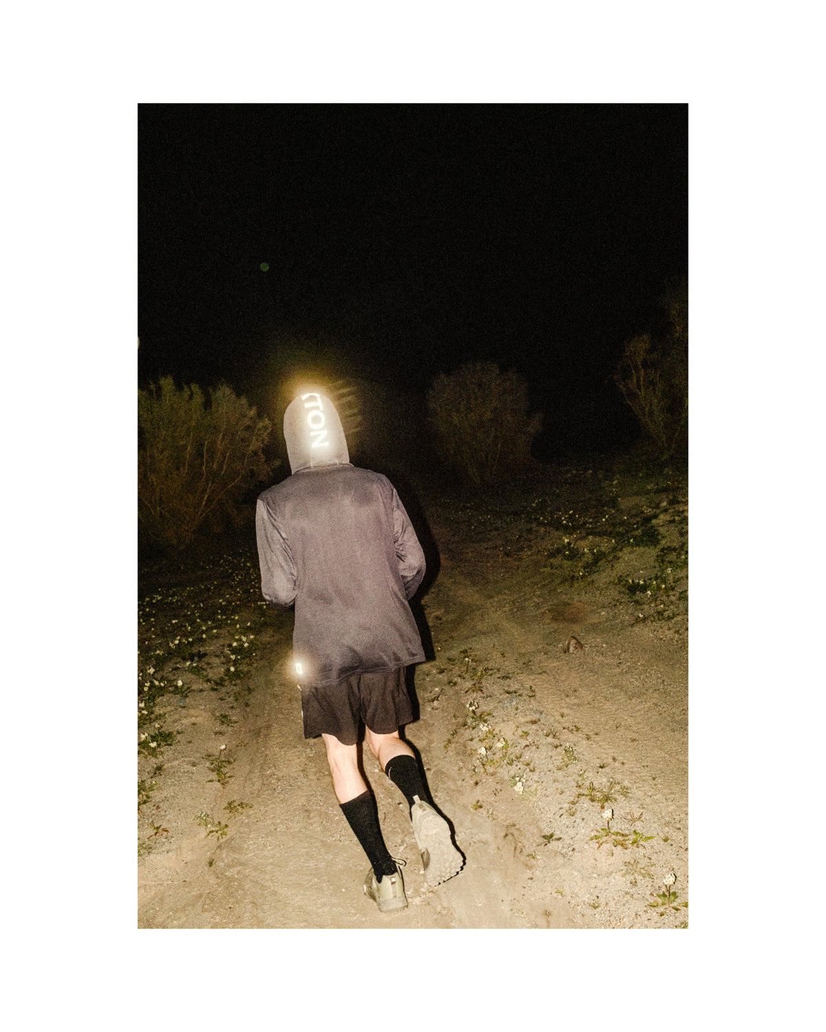 JOURNEY L/S SUN HOODIE - BLACK