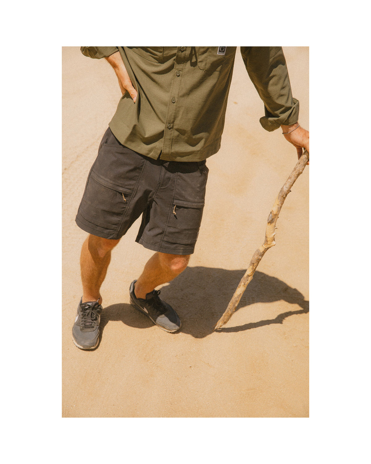 JOURNEY UTILITY SHORT - BLACK