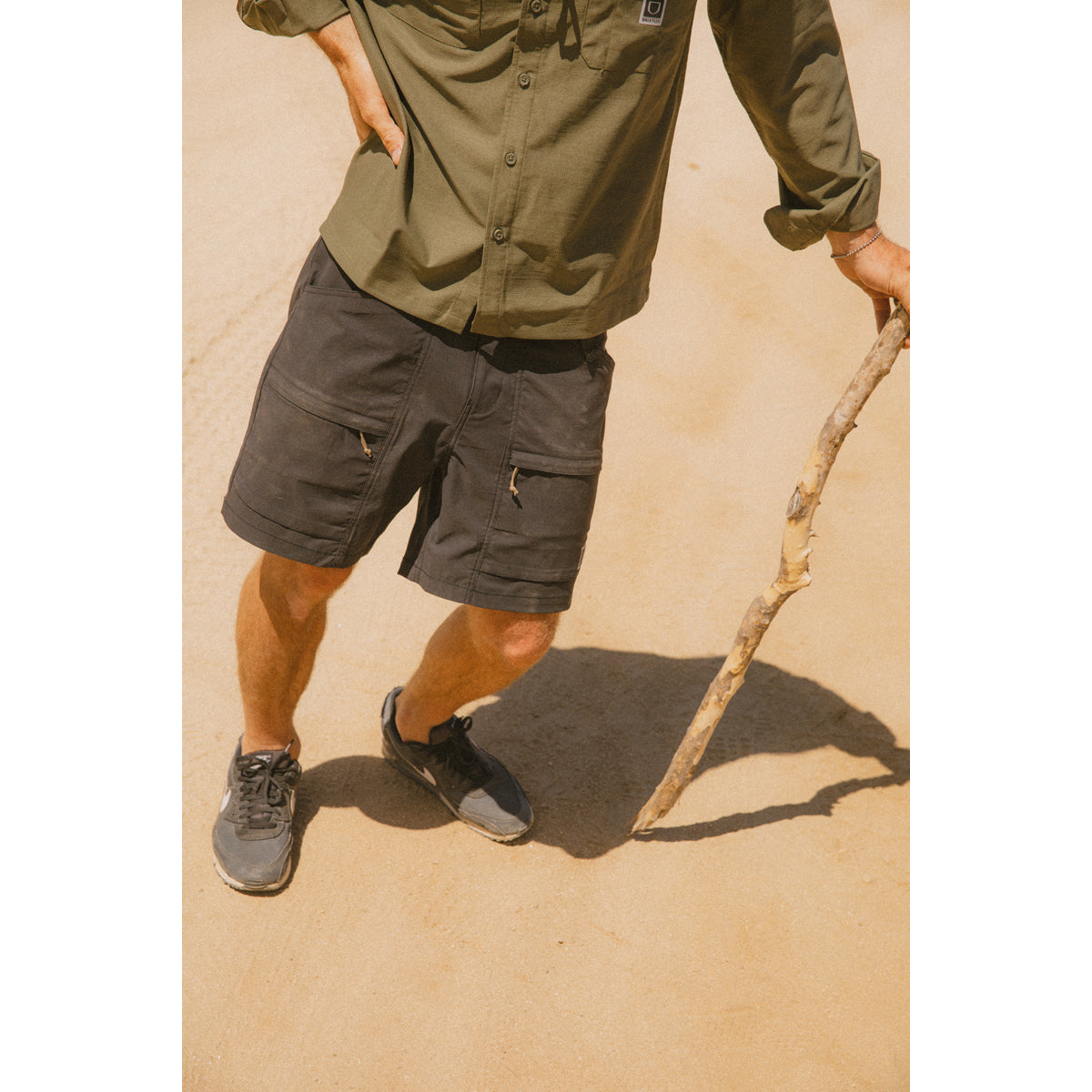 JOURNEY UTILITY SHORT - BLACK