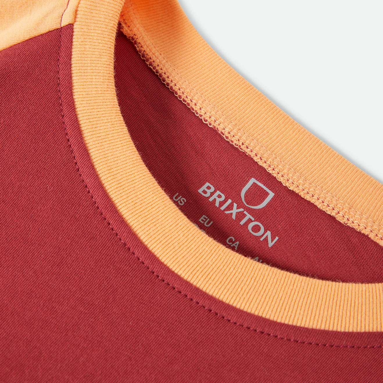 SWALLOW SKY CROPPED RAGLAN - ROBUST RED/PEACH COBBLER