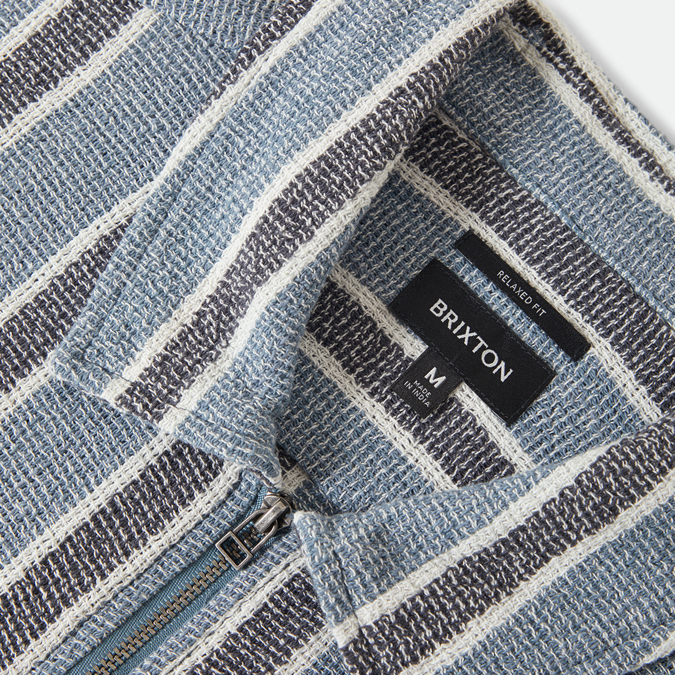 THE DEXTER TEXTURED STRIPE S/S - BLACK/DUSTY BLUE
