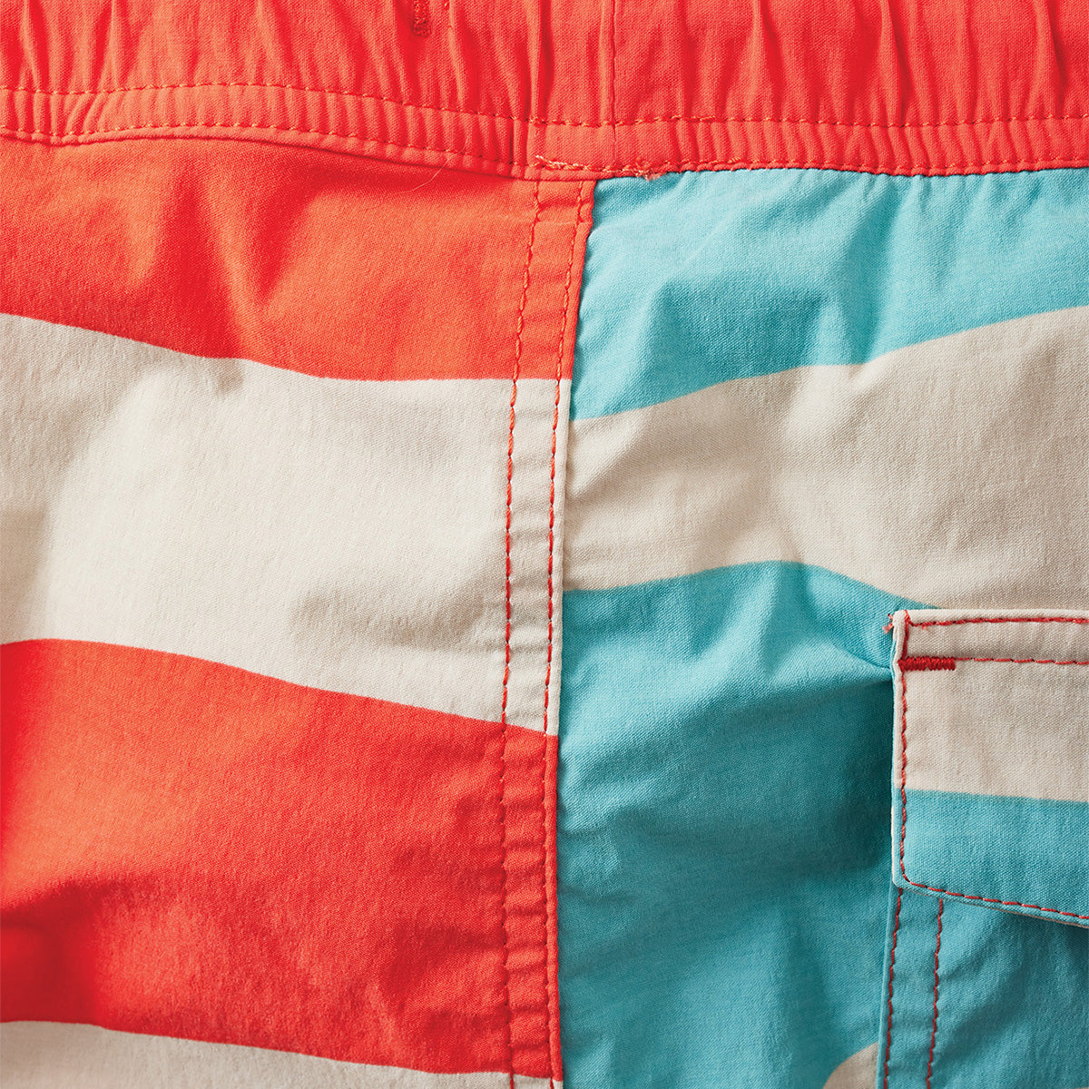 VOYAGE SHORT 18" - RED OCEAN