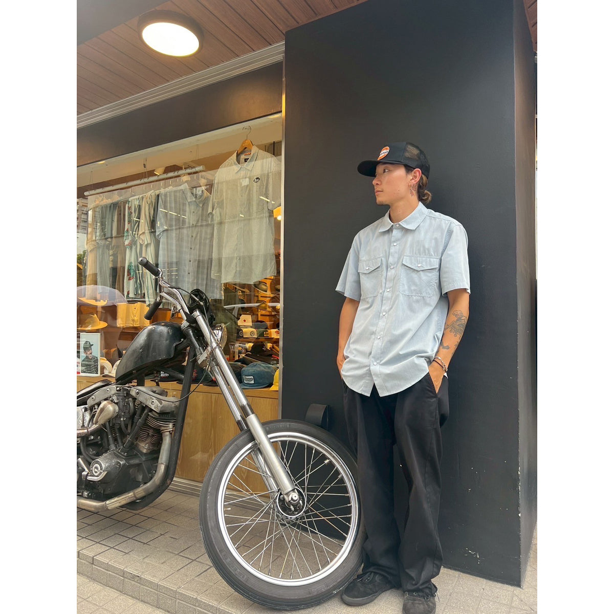 WAYNE S/S WVN - MEDIUM BLUE
