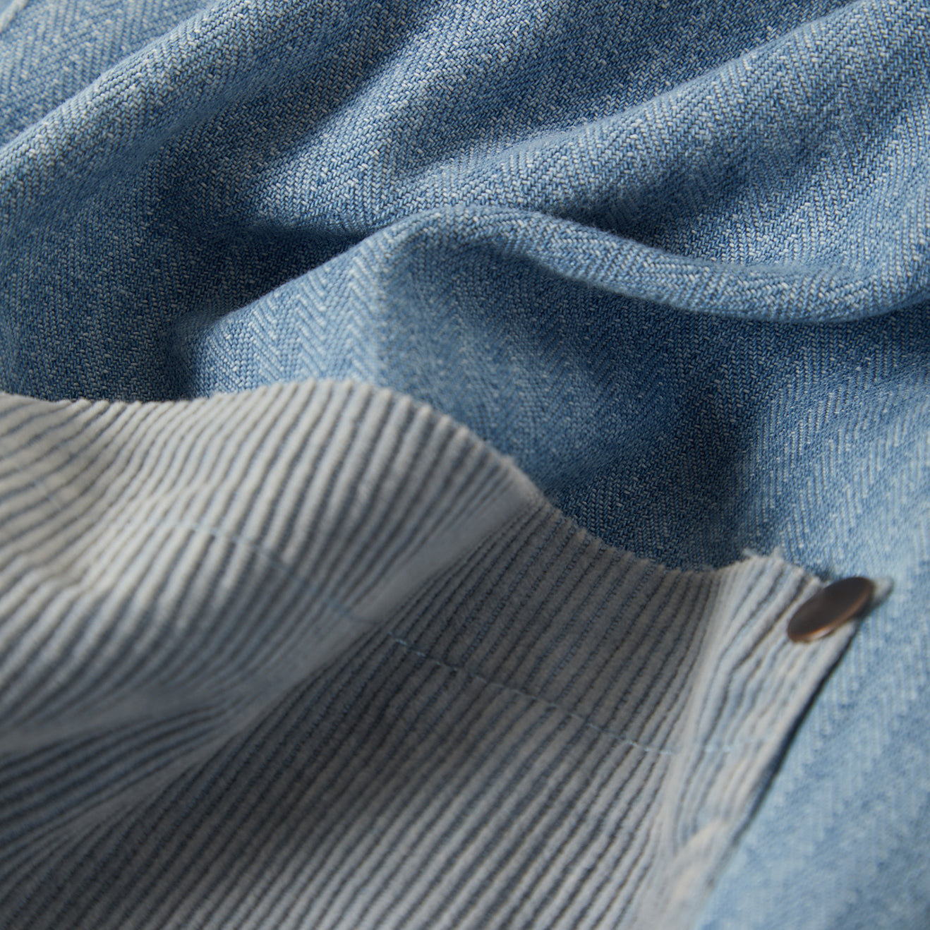 HERRINGBONE LW CHORE COAT - LIGHT WASH DENIM HERRINGBONE
