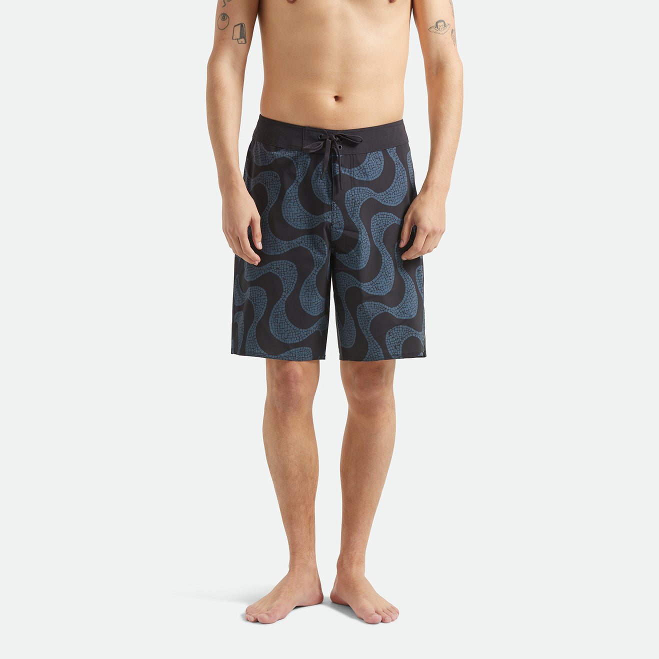 BLITZ BOARDSHORT 19" - BLACK/FUTURE GREY WARPED TILE