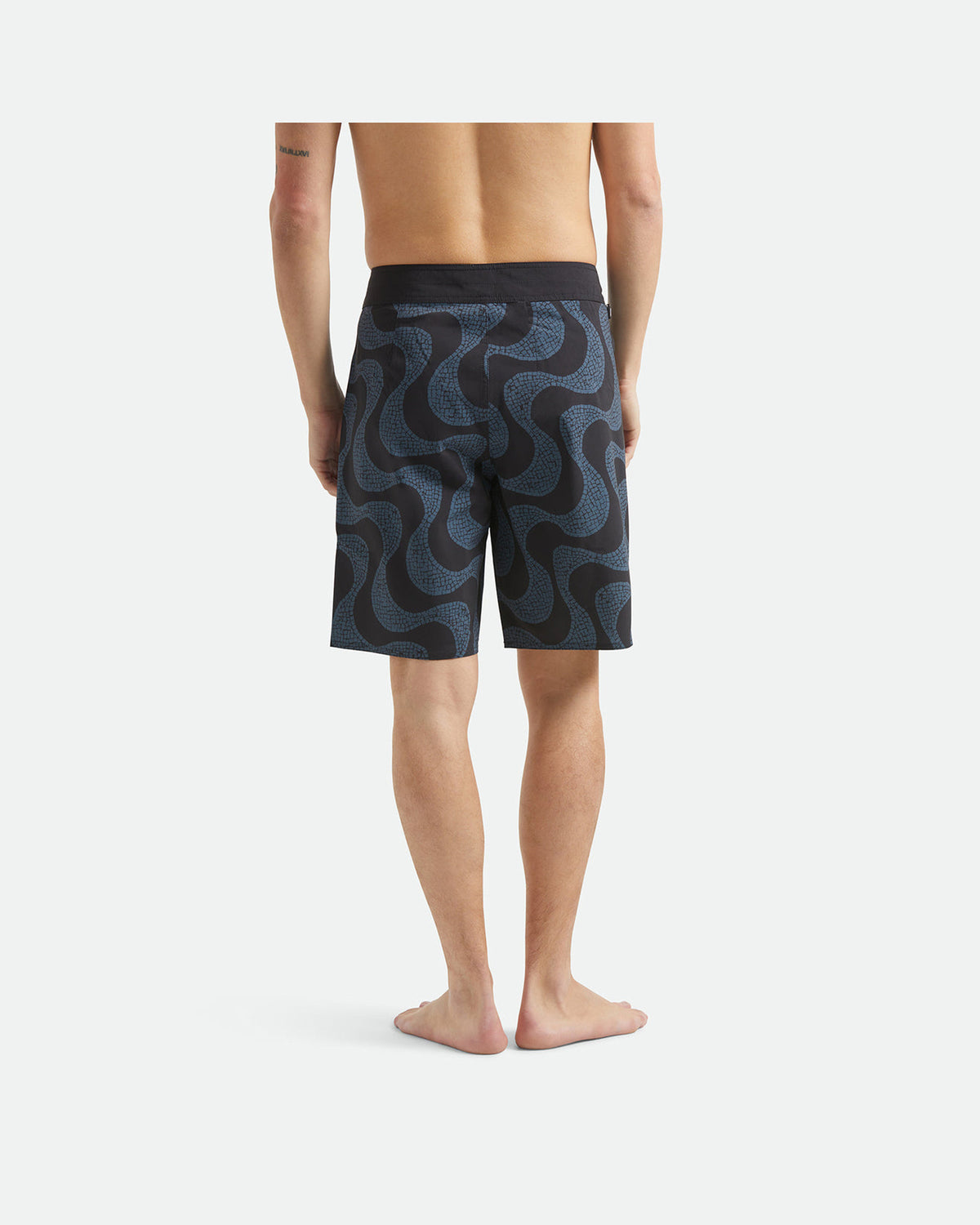 BLITZ BOARDSHORT 19" - BLACK/FUTURE GREY WARPED TILE