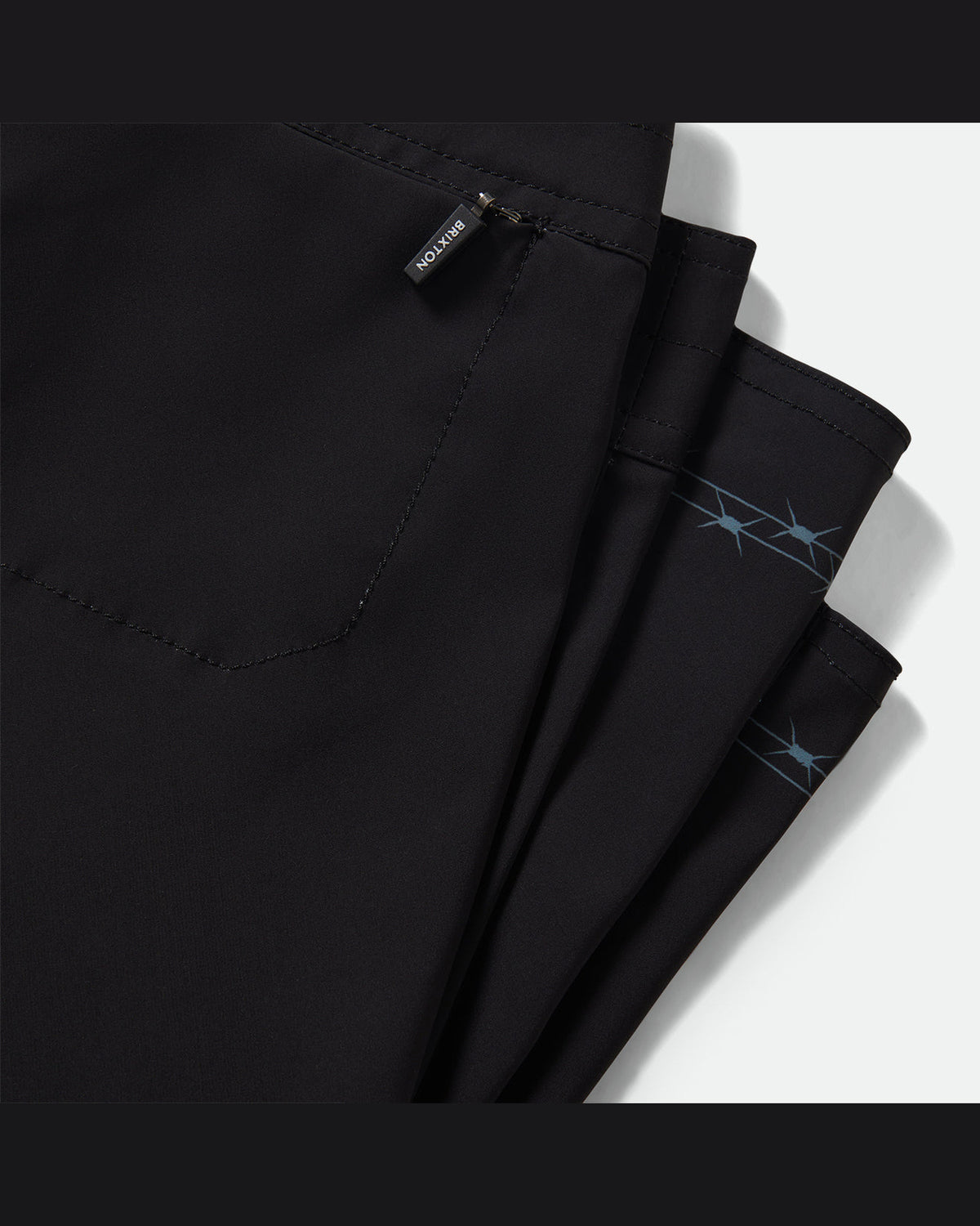 BLITZ BOARDSHORT 21" - BLACK MASKS