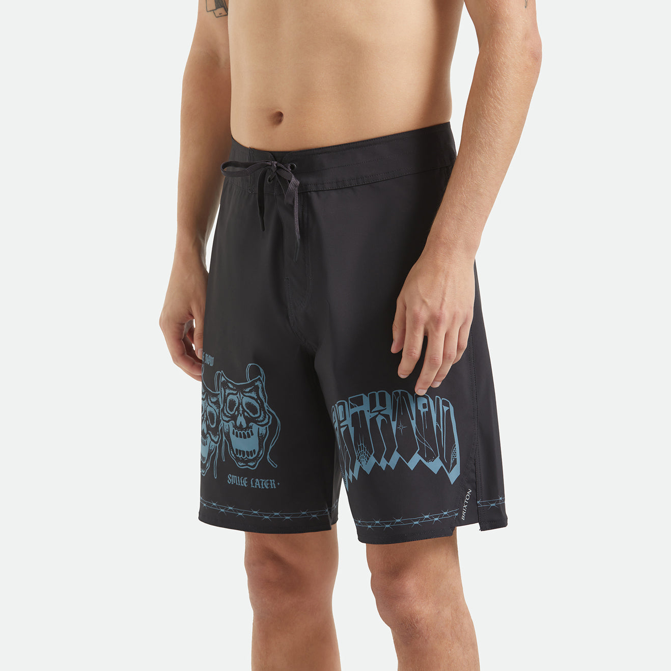 BLITZ BOARDSHORT 21" - BLACK MASKS