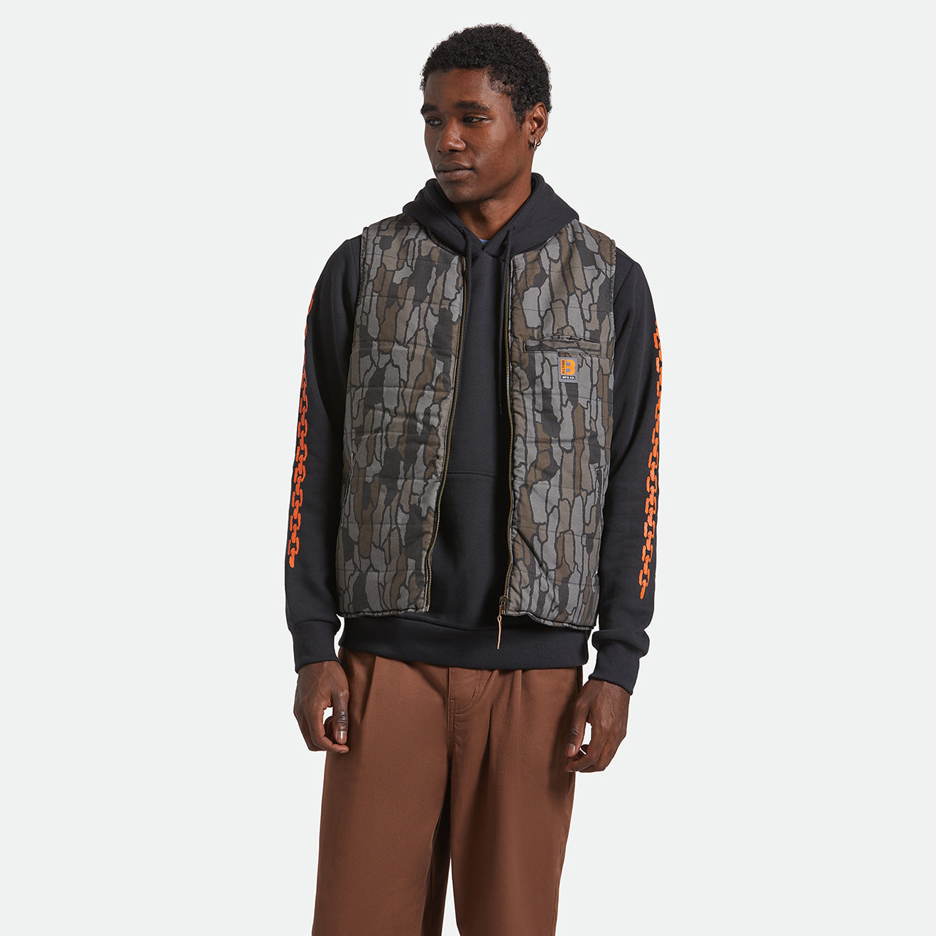 BUILDERS ABRAHAM REV VEST - BARK CAMO