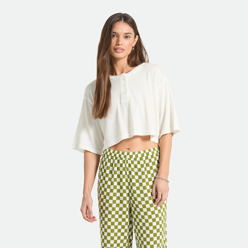 CAREFREE ORGANIC GD CROPPED HENLEY - OFF WHITE