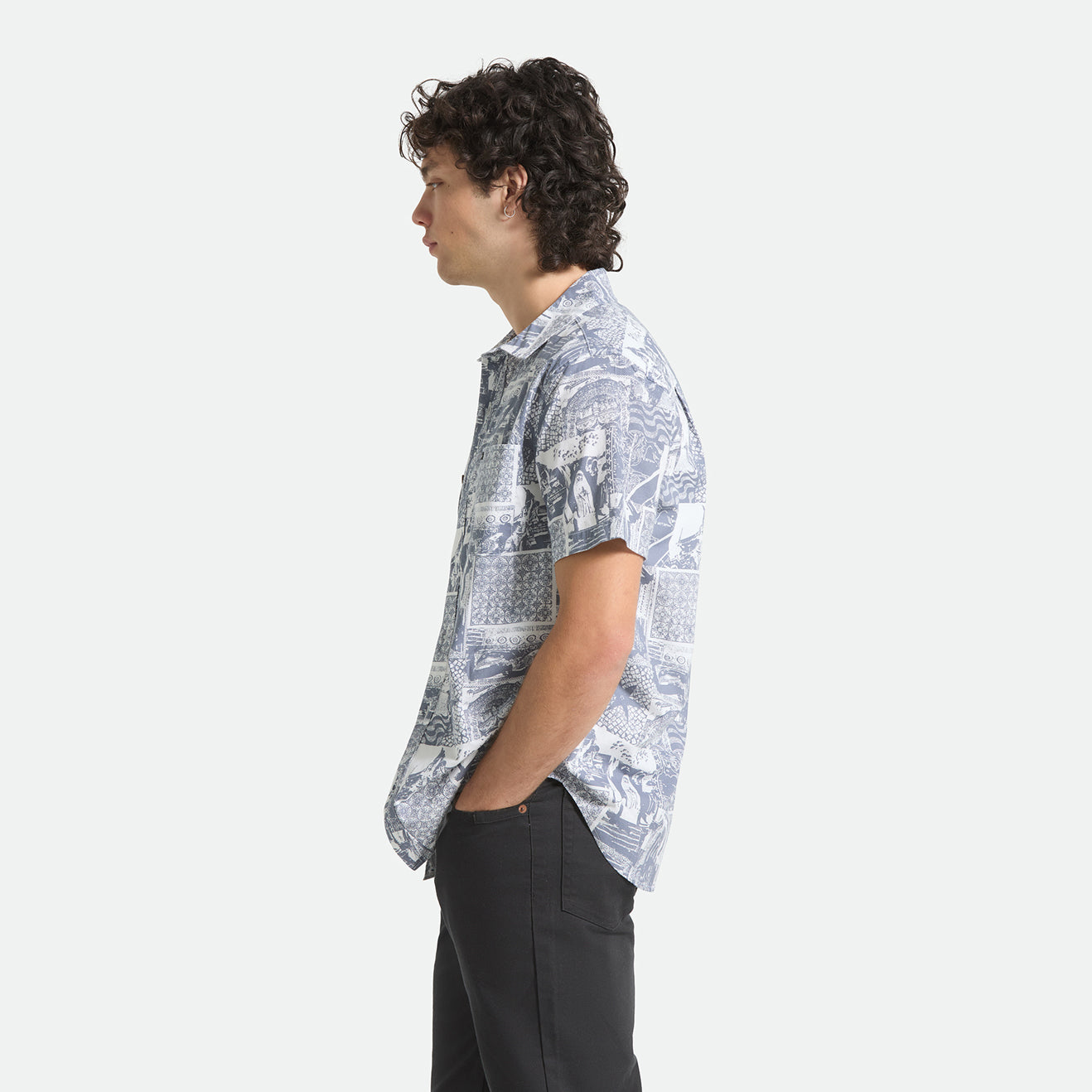 CHARTER PRINT S/S WVN - NAVY/WHITE COLLAGE