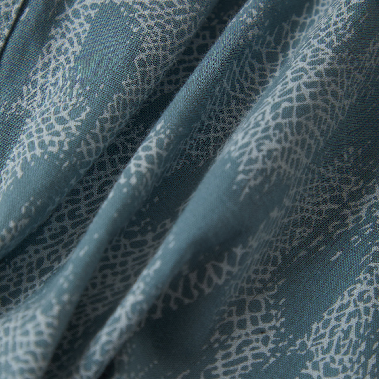 CHARTER PRINT S/S WVN - TROOPER CRACKLE PAINT