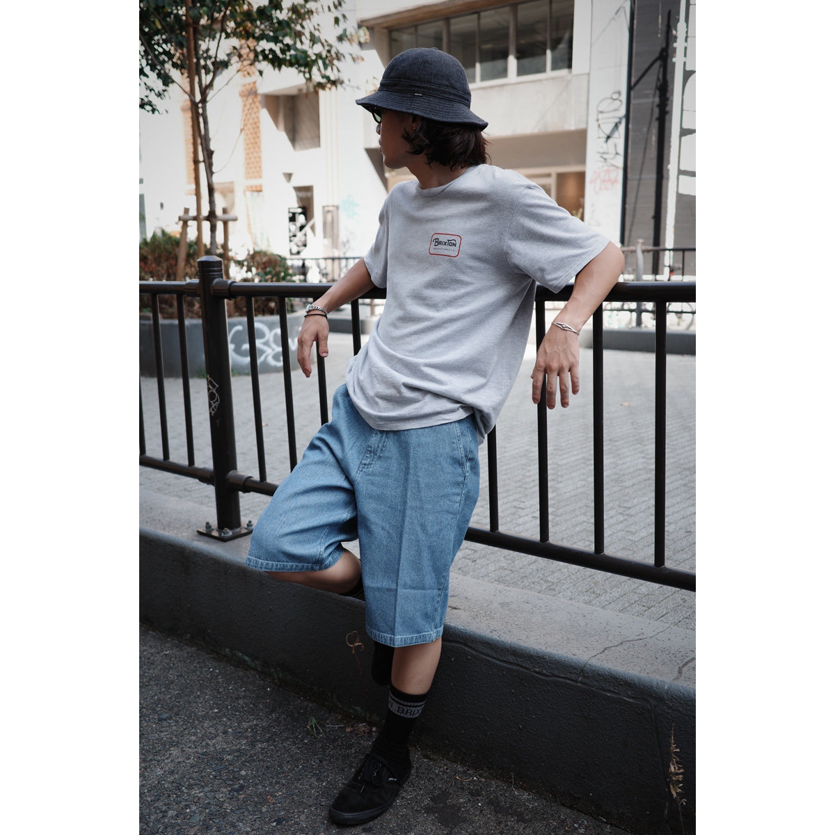 CHOICE CHINO BAGGY SHORT - LIGHT WASH DENIM HERRINGBONE