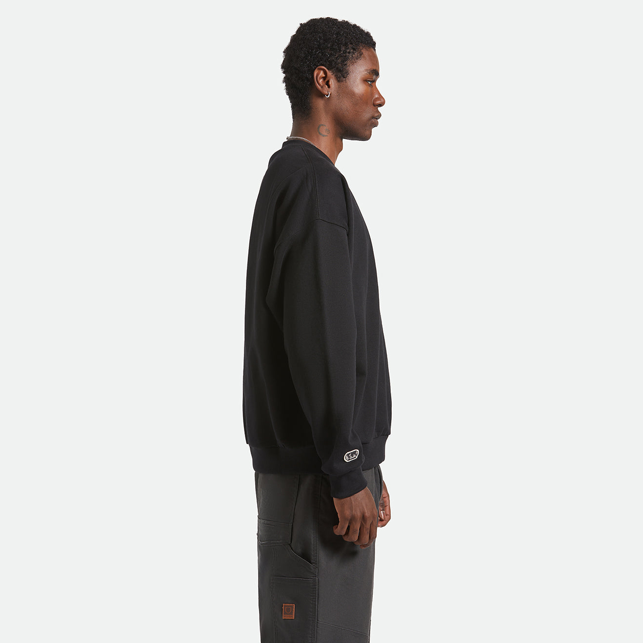 EMBROIDERED HEAVY WEIGHT CREW - BLACK