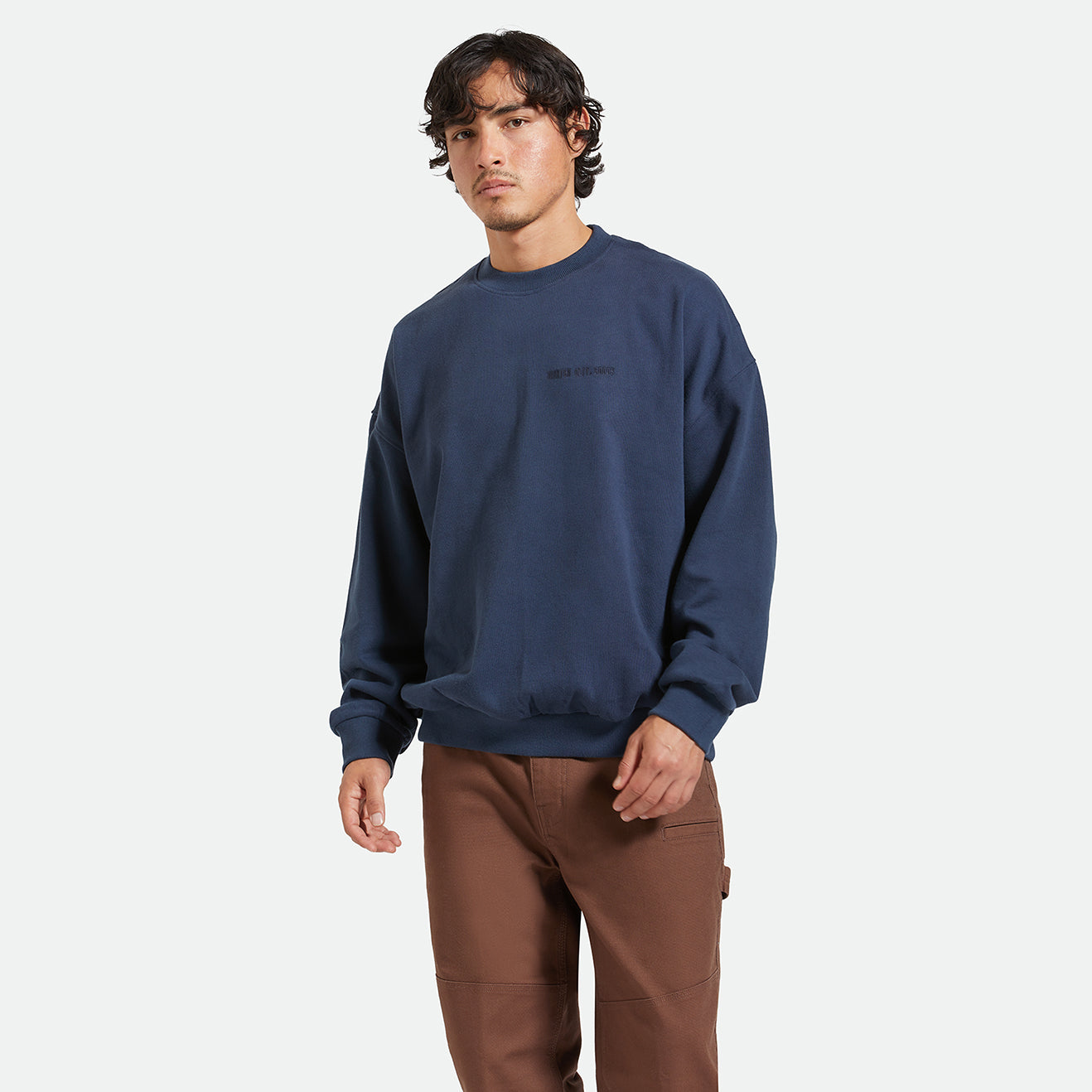 EMBROIDERED HEAVYWEIGHT CREW-WASHED NAVY