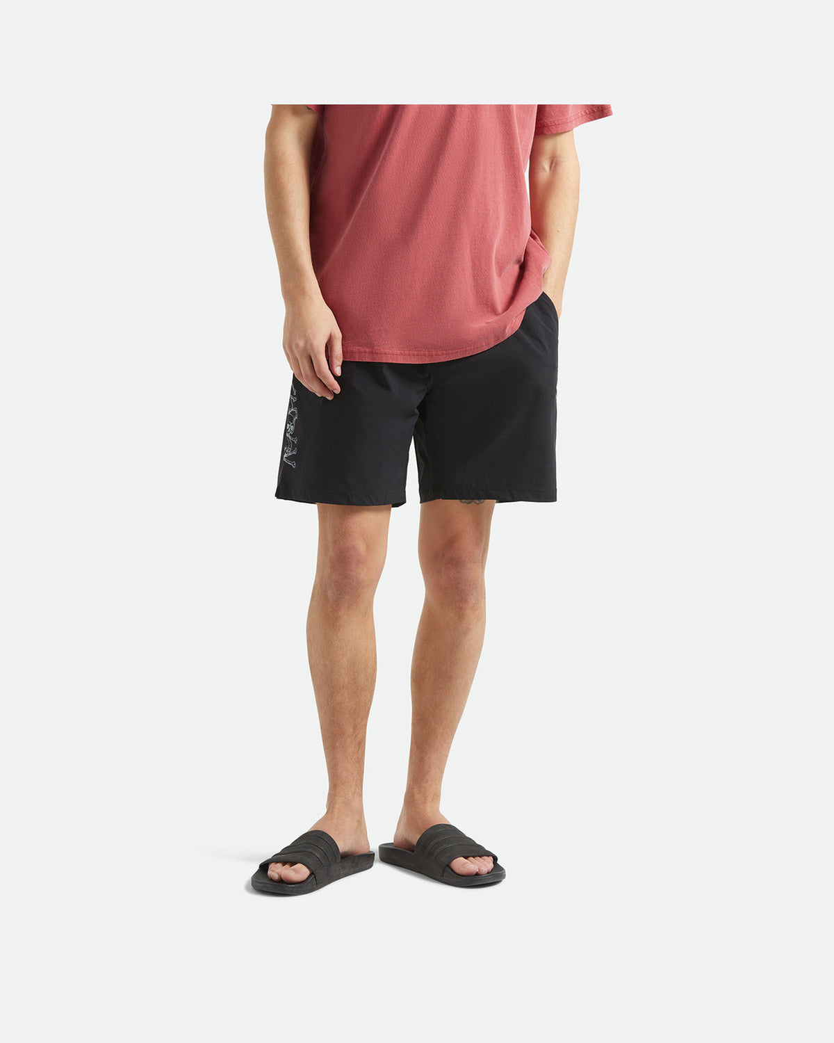 EVERYDAY HYBRID SHORT 7" - BLACK/WHITE
