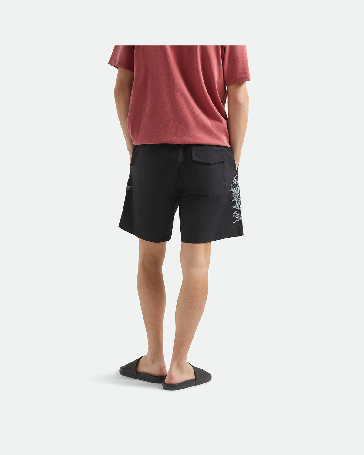 EVERYDAY HYBRID SHORT 7" - BLACK/WHITE