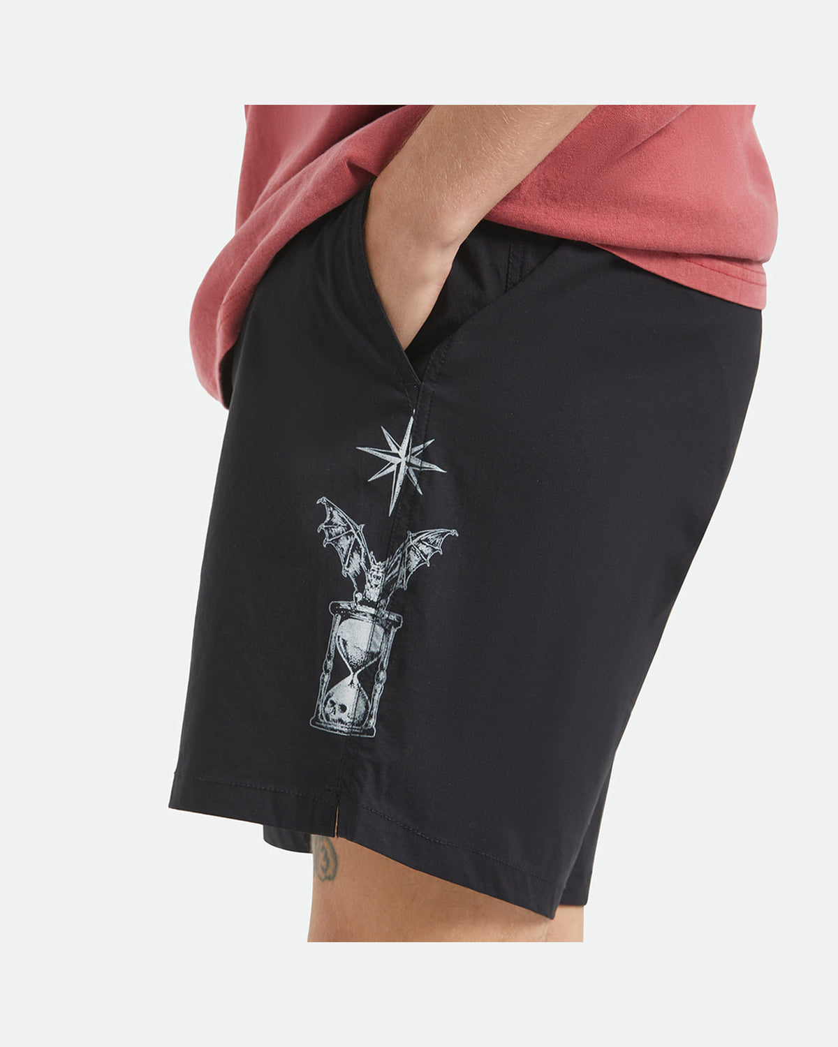 EVERYDAY HYBRID SHORT 7" - BLACK/WHITE
