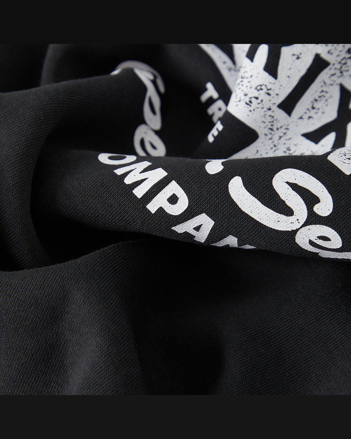 EWING HOOD - BLACK