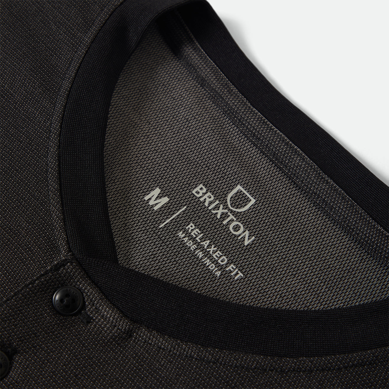 JOURNEY S/S HENLEY - BLACK