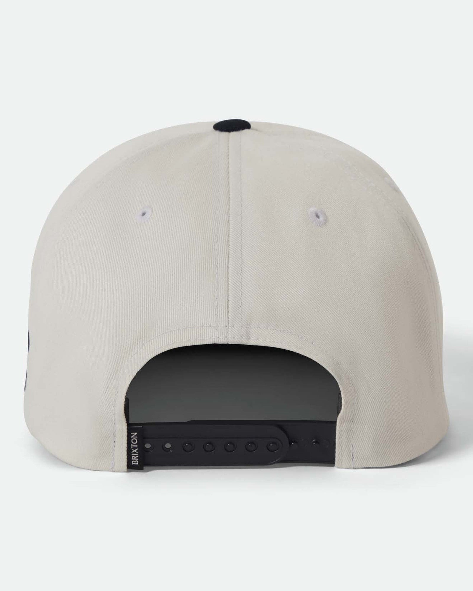 PREDATOR MP SNPK - OFF WHITE/BLACK