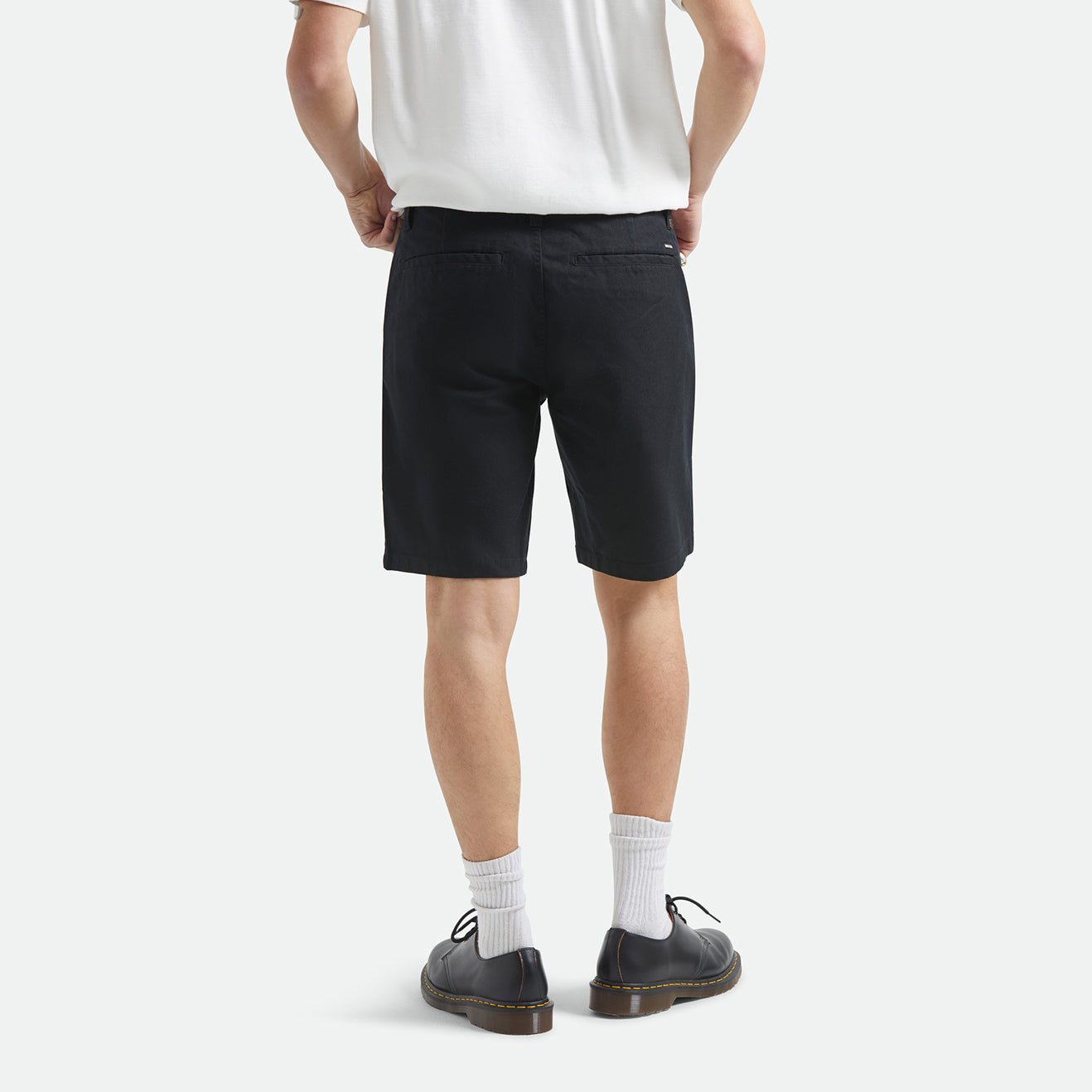 SANTO CHINO SHORT - BLACK