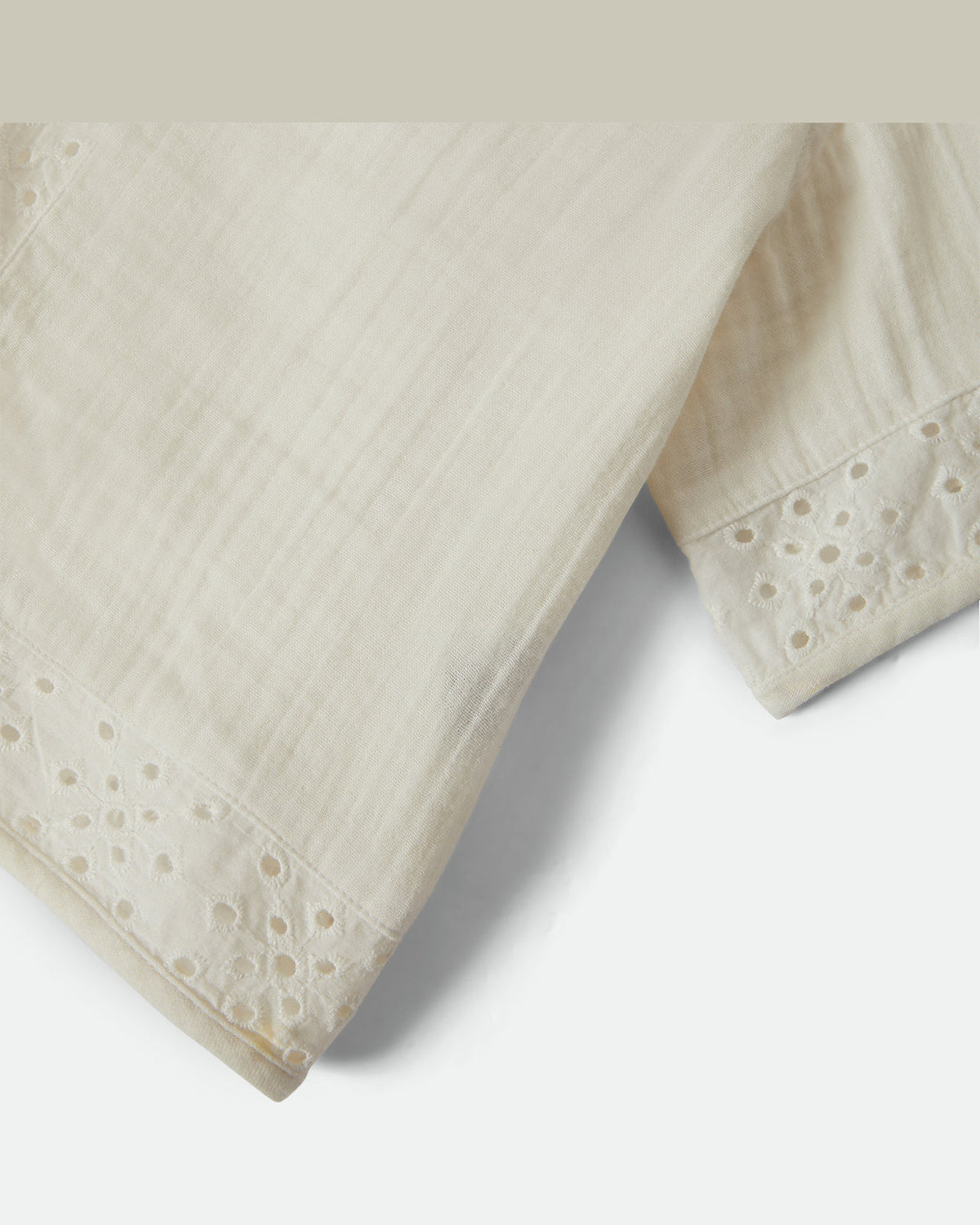 SEASIDE EYELET TOP - OFF WHITE EYELET