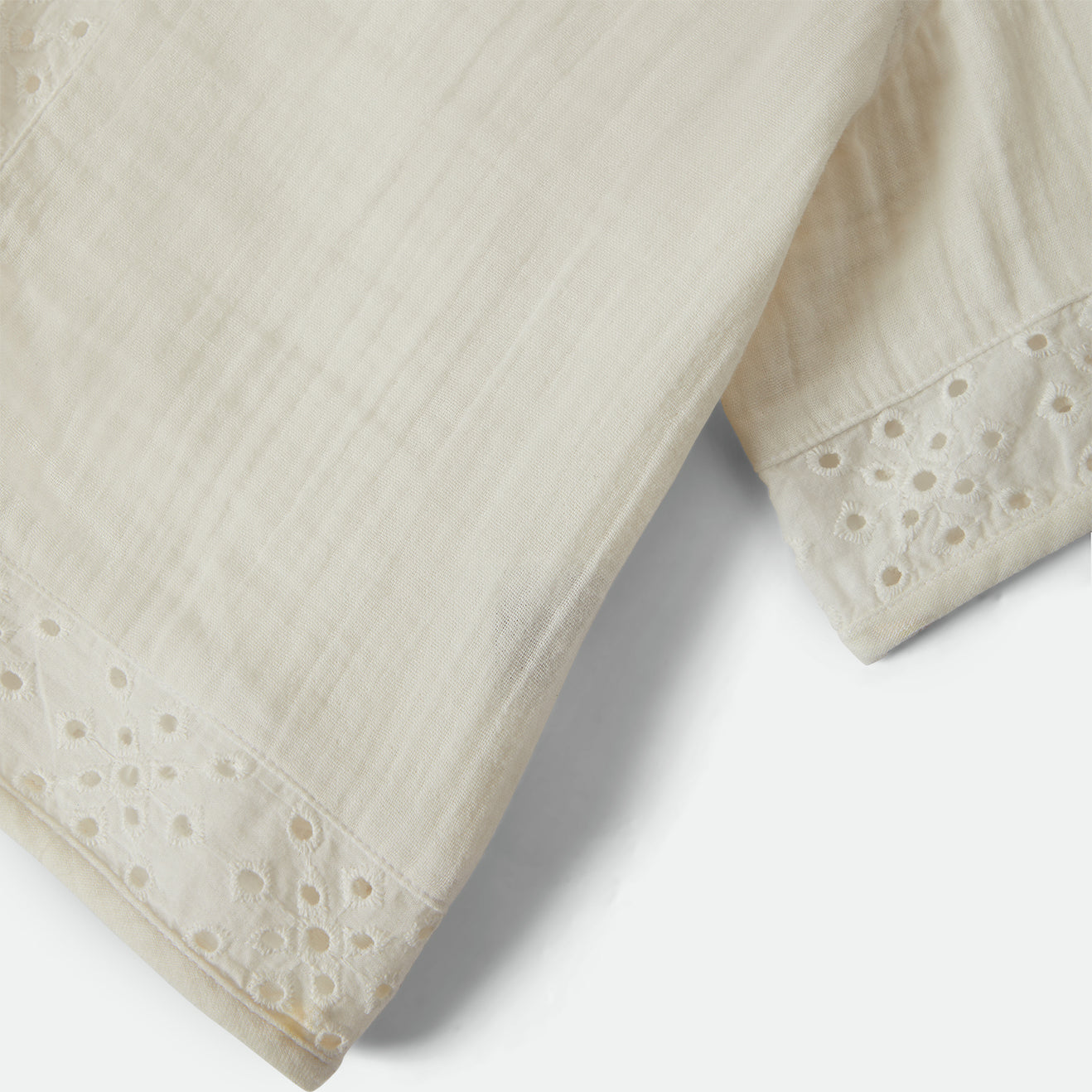 SEASIDE EYELET TOP - OFF WHITE EYELET