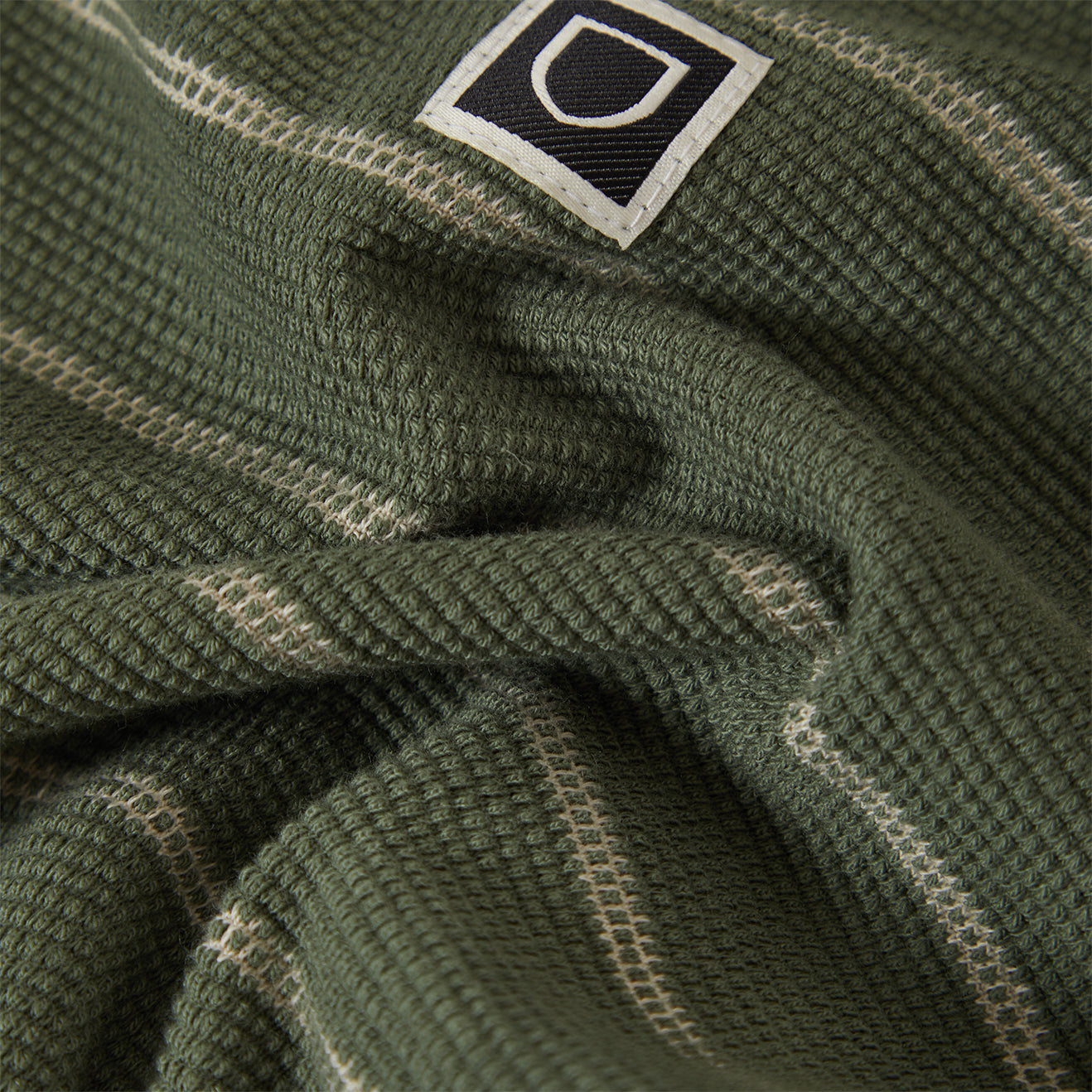 SHIELD PIQUE S/S BOXY KNIT TEE - DARK OLIVE/WHITECAP
