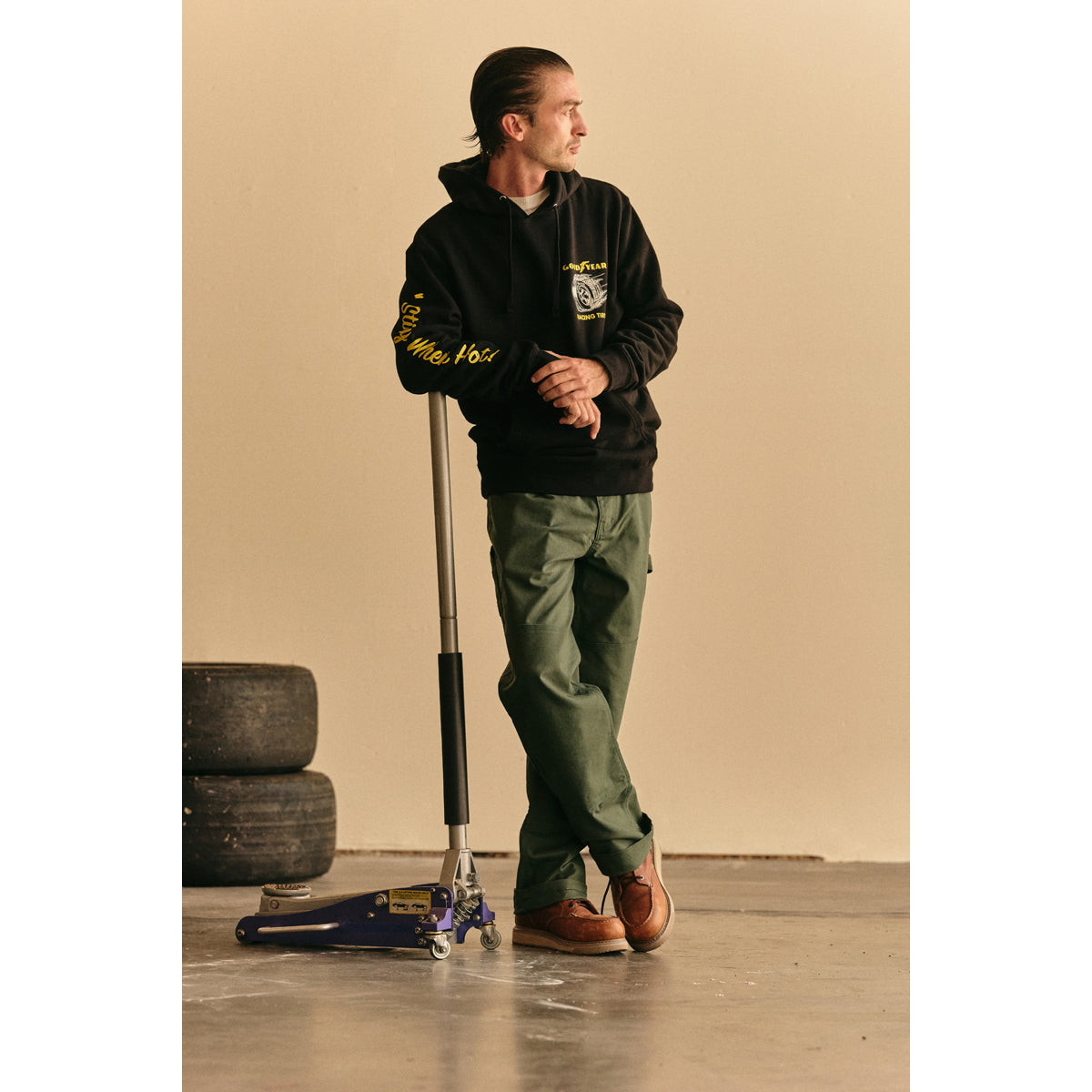 GOODYEAR CHEATER SLICK HOOD - BLACK