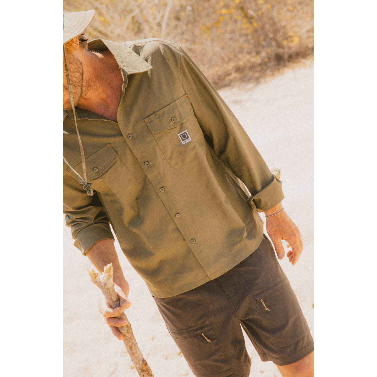 JOURNEY LW L/S WVN - DARK OLIVE