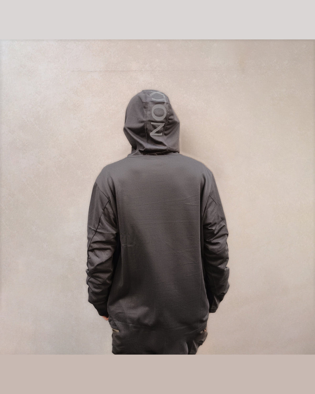 JOURNEY L/S SUN HOODIE - BLACK