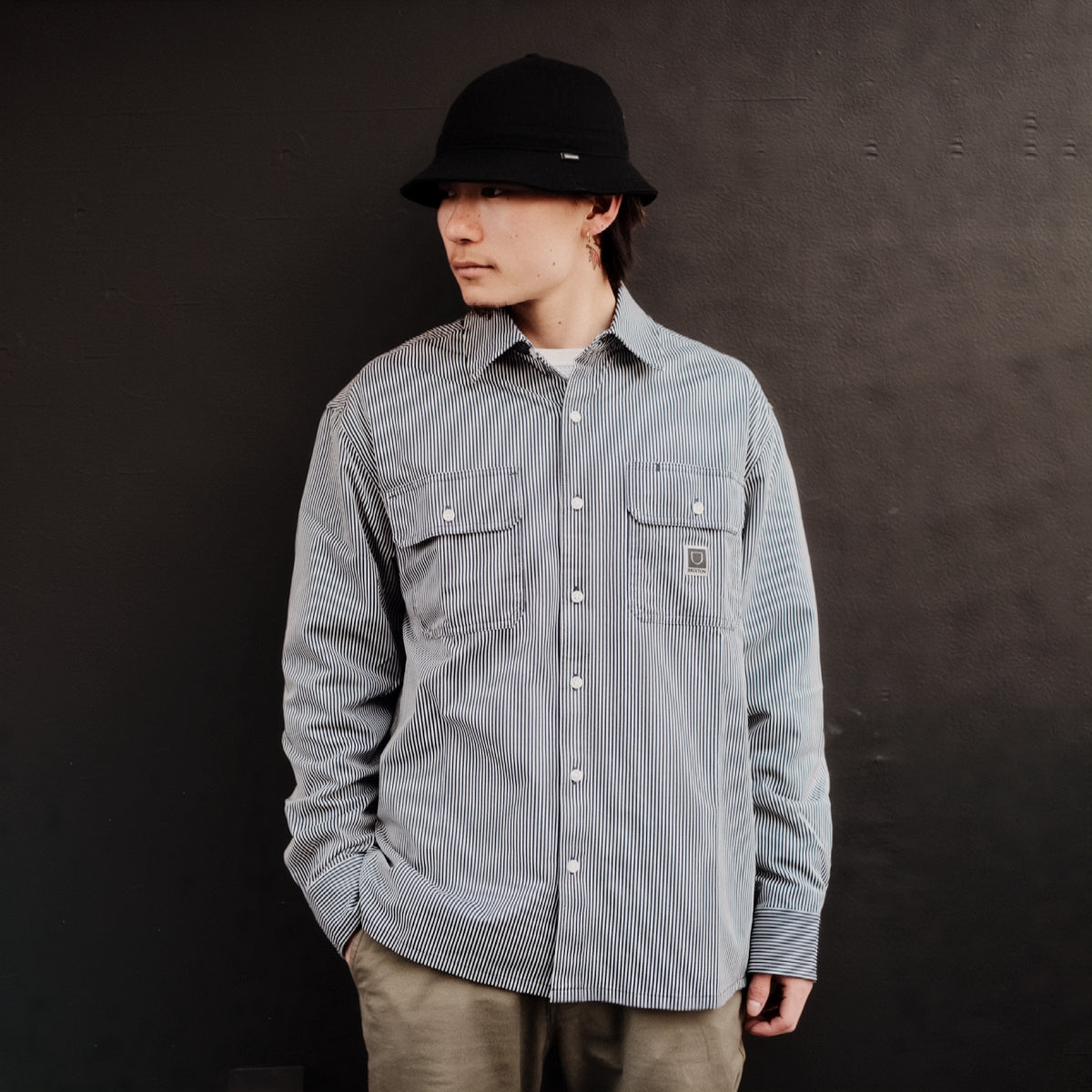 JOURNEY LW L/S WVN - NAVY/WHITE STRIPE