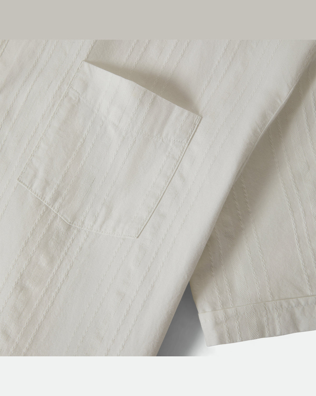 THE VINTAGE S/S WVN - OFF WHITE JACQUARD STRIPE